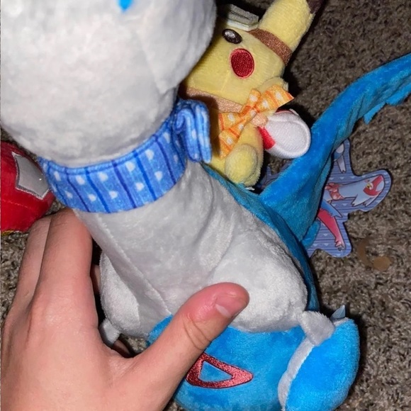 Pikachu riding latios and pikachu riding latios plush - Picture 7 of 8